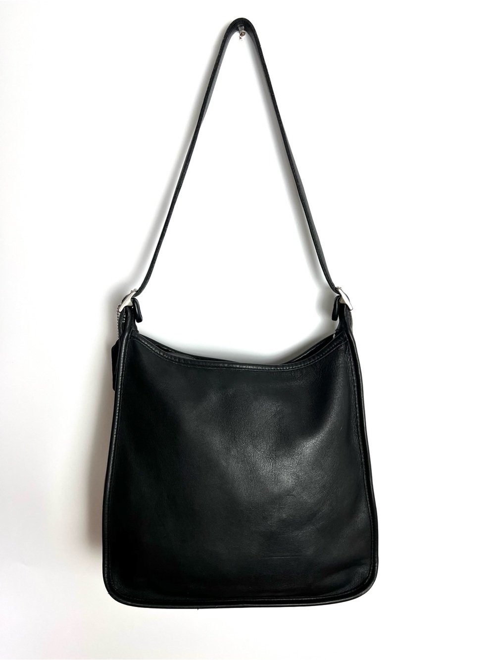 Vintage Coach Andrea Bucket Bag - Black Leather Style 9073
